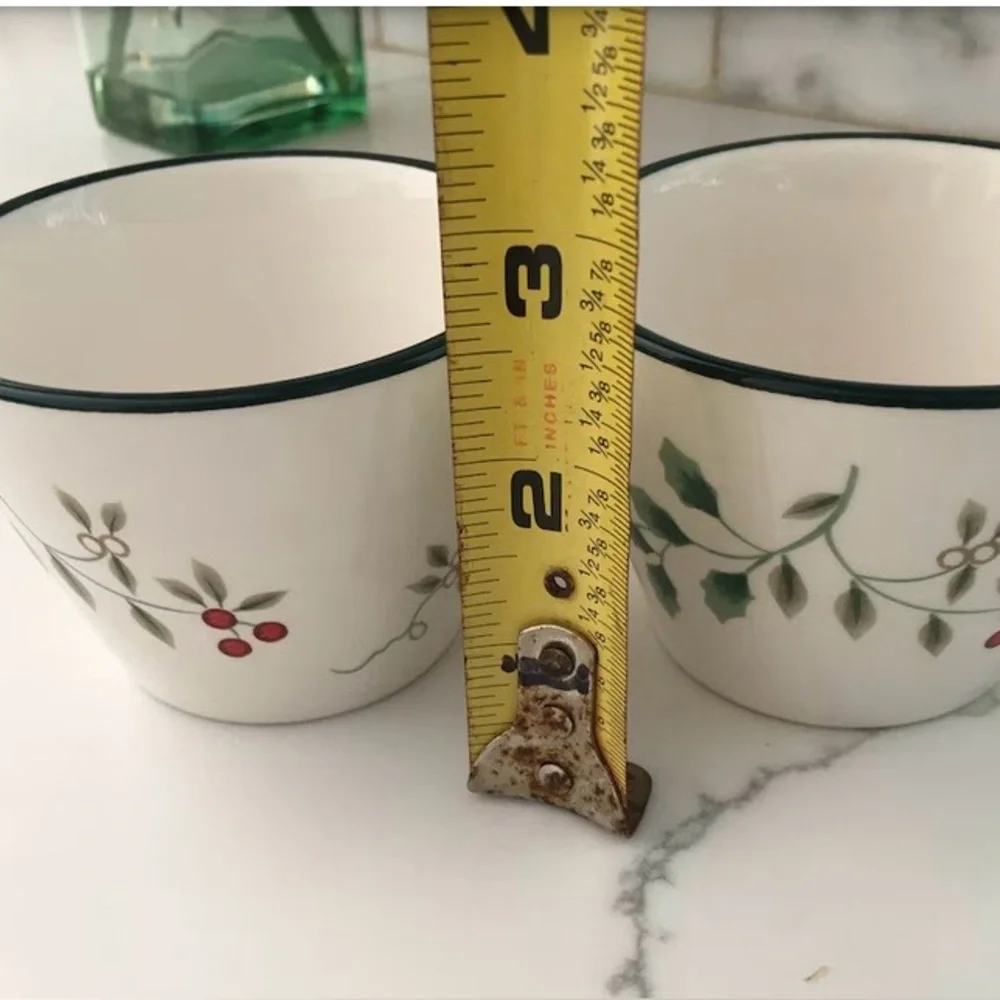 Pfaltzgraff Winterberry 3.5” Sauce Bowls Christmas White Holly Berry Lot of 2